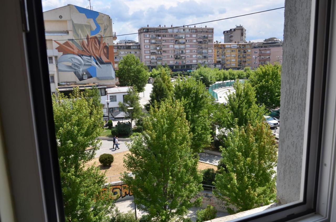 Center House Hostel Pristina Exterior photo